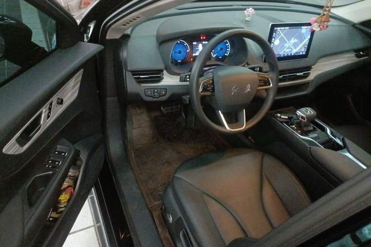 Used Hongqi E-QM5 2024 500km Range Edition
