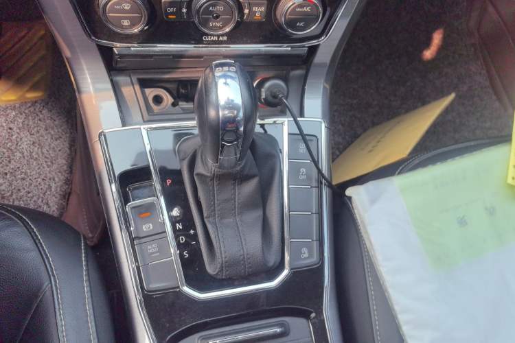 Used Volkswagen Passat 2016 330TSI DSG Luxury Edition