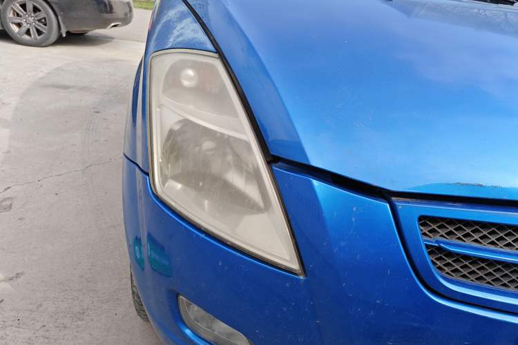 Used FAW Weizhi V2 2010 1.3L AMT Flagship Version