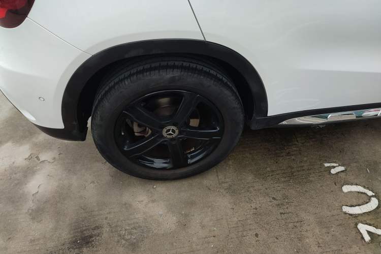Used Mercedes-Benz GLA 2019 GLA 200 Fashion Model Right Rear Wheel Hub