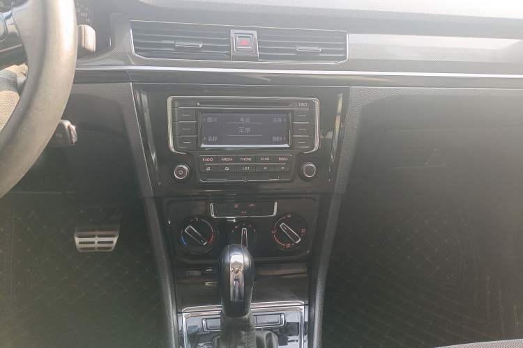 Used Volkswagen C-TREK 2018 1.5L Automatic Comfort Model
