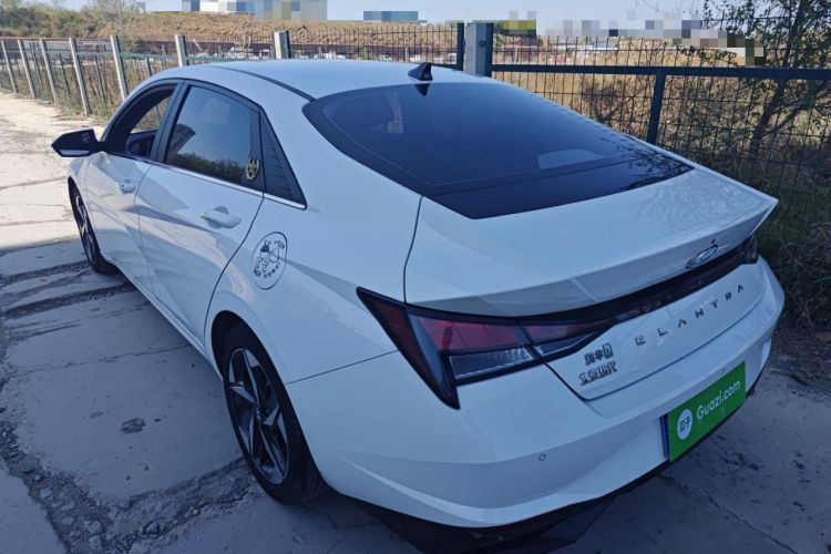 Used Hyundai Elantra 2021 1.5L CVT GLX Elite Edition Rear Left 45 Deg