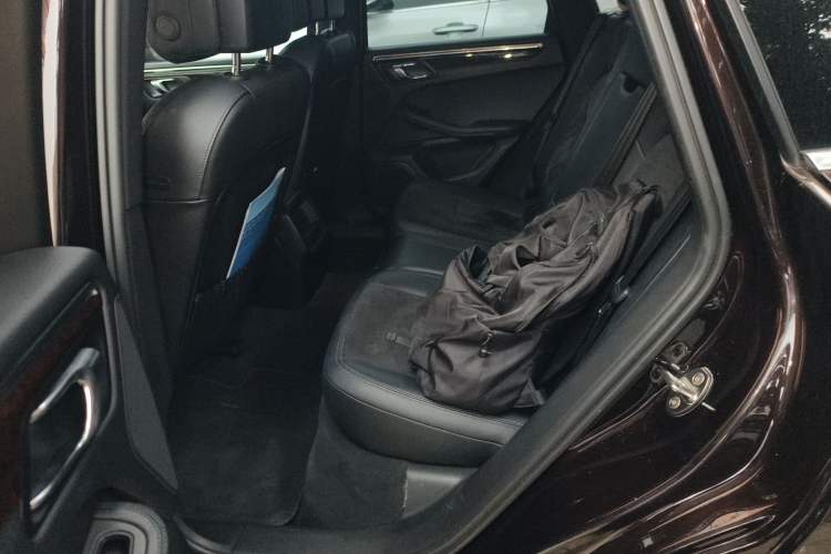 Used Porsche Macan 2014 Macan 2.0T
