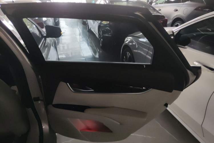 Used Cadillac XTS 2014 28T Elite Edition
