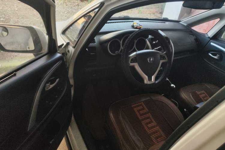 Used Changan CX20 2014 1.4L Manual Sport Edition China V Standard