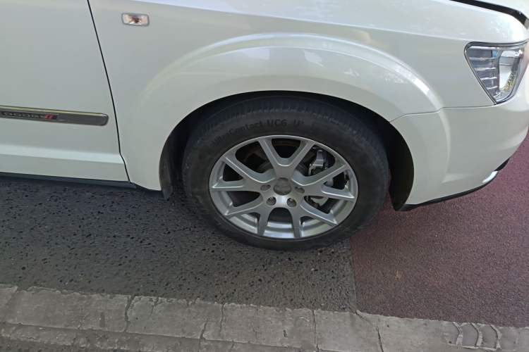 Used Dodge Journey 2013 2.4L Two-Wheel Drive Luxury Version
