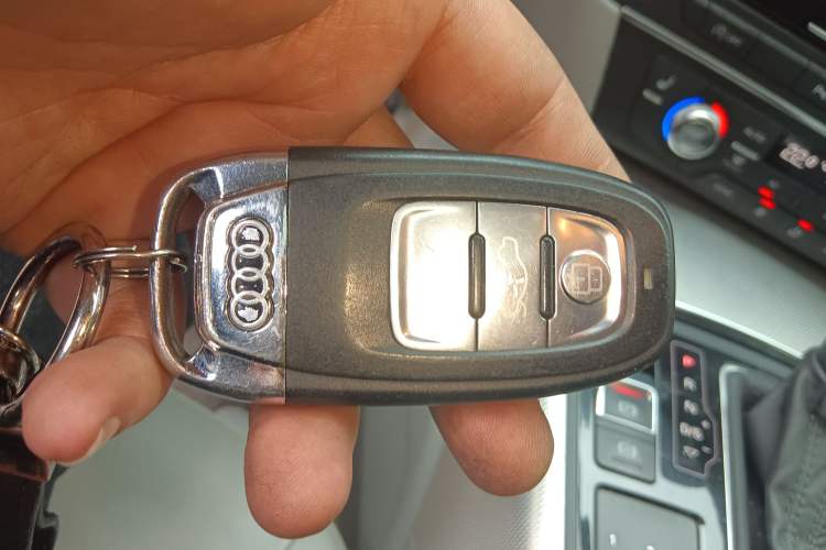 Used Audi A6L 2012 30 FSI Comfort Model