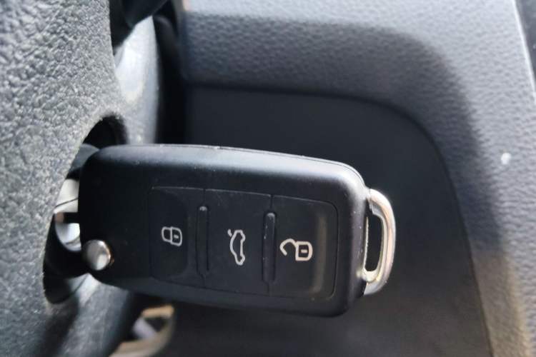 Used Volkswagen Santana 2021 1.5L Manual Fashion Edition Vehicle Key