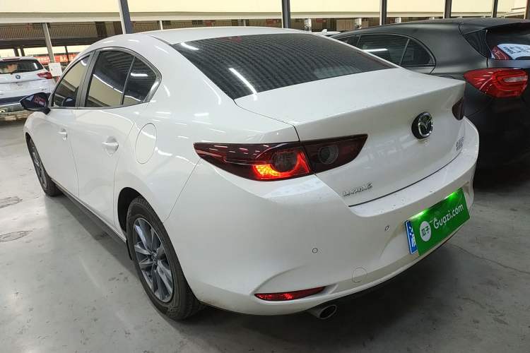 Used Mazda Mazda 3 Axela 2021 2.0L Automatic Zhiqing Edition
