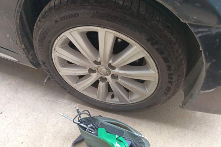 Used Toyota Crown 2012 2.5L Royal Leather Edition