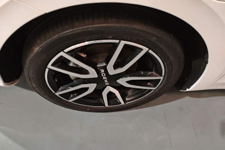 Used Roewe D6 2025 450km Deluxe Edition