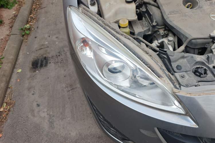 Used Mazda 5 2013 2.0L Automatic Comfort Edition Right Front Headlight