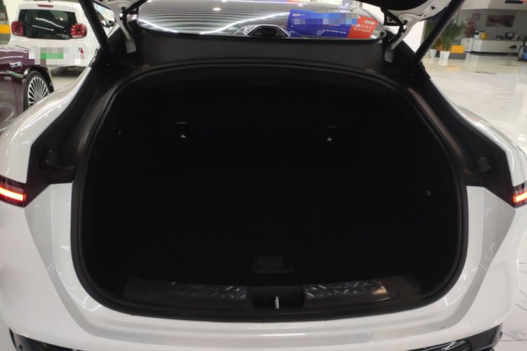 Used Avatr 06 2025 Max Extended-Range Edition
