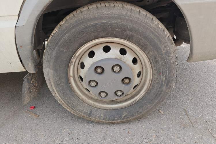 Used Iveco Daily 2014 2.5T-A35 NJ6485AC47Z4
