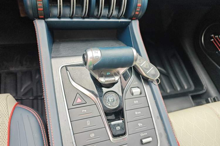 Used BYD Yuan PLUS 2022 430 km Luxury Version Gear Lever