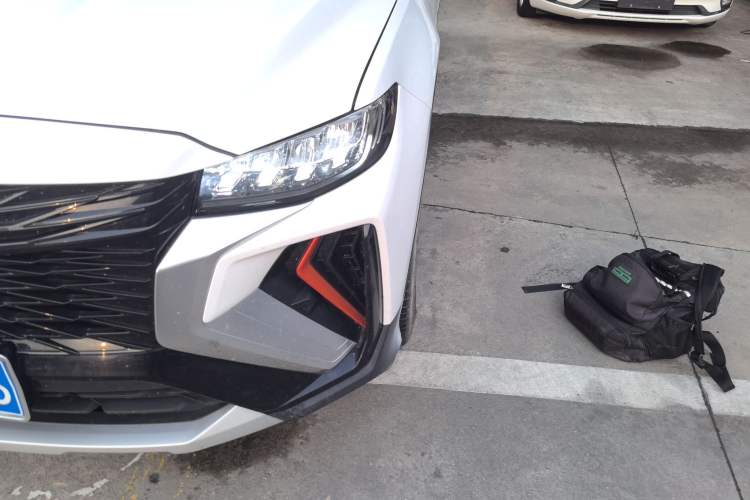 Used Geely Auto Emgrand X7 Sport 2022 Boyue X 1.8TD DCT Smart Model Left Front Headlight