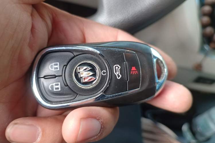 Used Buick GL8 2023 Land Executive Class Smart Enjoyment Model