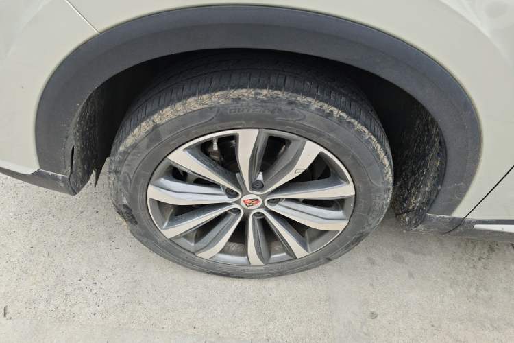 Used Roewe RX5 MAX 2019 300TGI Manual 4G Connect Luxury Edition Left Front Wheel Hub