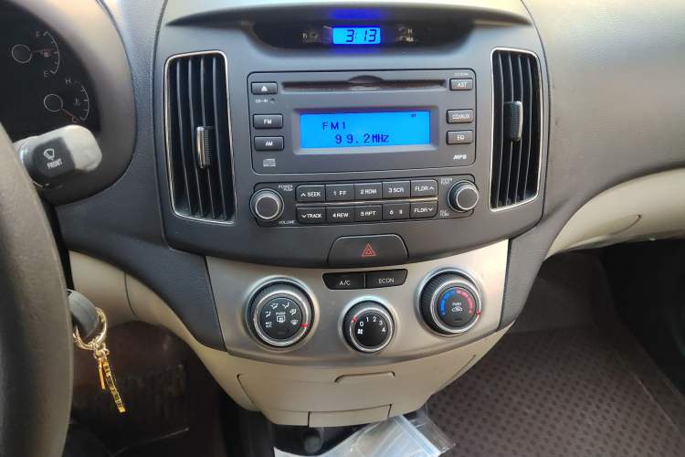 Used Hyundai Celesta 2011 1.6L Automatic Comfort Edition
