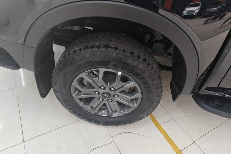 Used Ford Ranger 2023 Trailblazer 4x4 Automatic Off-Road Version – Gasoline