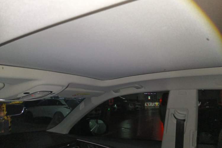 Used Audi Q8 2021 55 TFSI Luxury Dynamic Edition Headliner