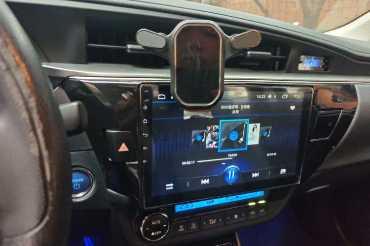 Used Toyota Levin 2016 Dual-Engine 1.8H GS E-CVT Elite Model with Sunroof
