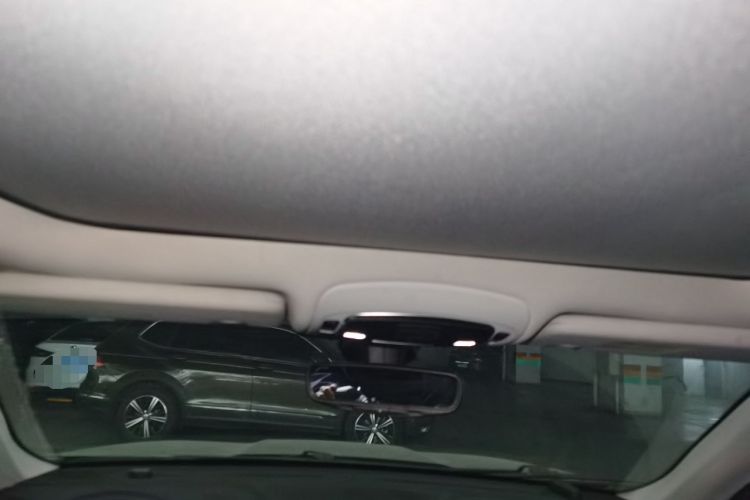 Used Jeep Commander 2018 2.0T Two-Wheel Drive Enjoyment Version China VI Emission Standard