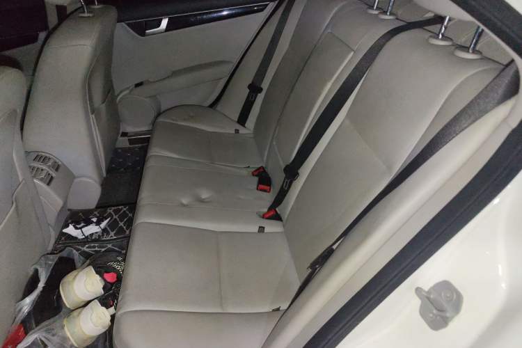 Used Mercedes-Benz C-Class 2013 C 180 CGI Classic