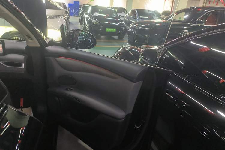 Used IM LS6 2025 Ultra-Powerful Lingxi Intelligent Enjoyment Edition
