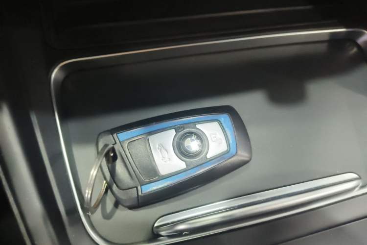 Used BMW 3 Series GT 2017 320i M Sport
