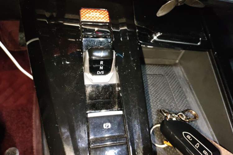 Used Volkswagen Talagon 2025 380TSI All-Wheel-Drive Luxury Jiajing Pro – Shared Edition 6 Seats Gear Lever