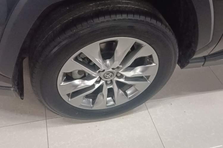 Used Toyota Wildlander 2024 2.0L CVT Two-Wheel Drive Leading Edition Left Front Wheel Hub