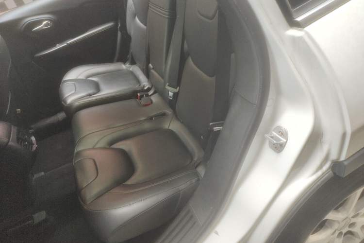 Used Jeep Cherokee 2017 2.4L Leading Edition