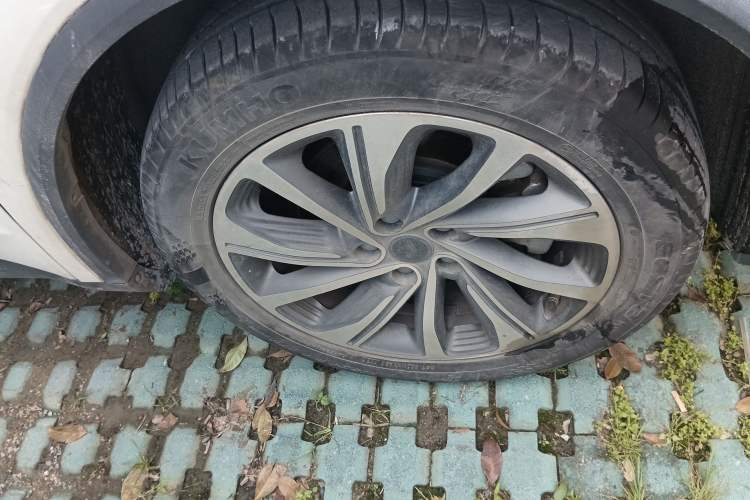 Used Geely Auto Jiajie 2019 1.5TD MHEV DCT Luxury Edition
