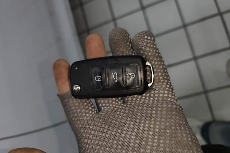 Used Skoda Rapid 2020 1.5L Manual Comfort Edition Vehicle Key