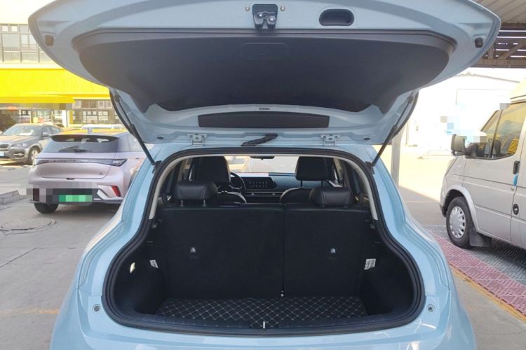 Used ORA Good Cat 2022 400km Standard Range Luxury Version Ternary Lithium Trunk