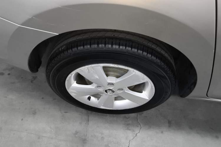 Used Skoda Rapid 2013 1.6L Automatic Smart Selection Model
