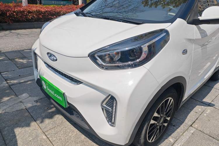 Used Chery QQ Little Ant 2022 Restyled Version Sweet Pink Edition Half-Sugar Version 28.8 kWh 30 kW 301 km Left Front Headlight