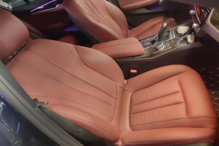 Used BMW 5 Series 2018 530Li Leading Model M Sport Package
