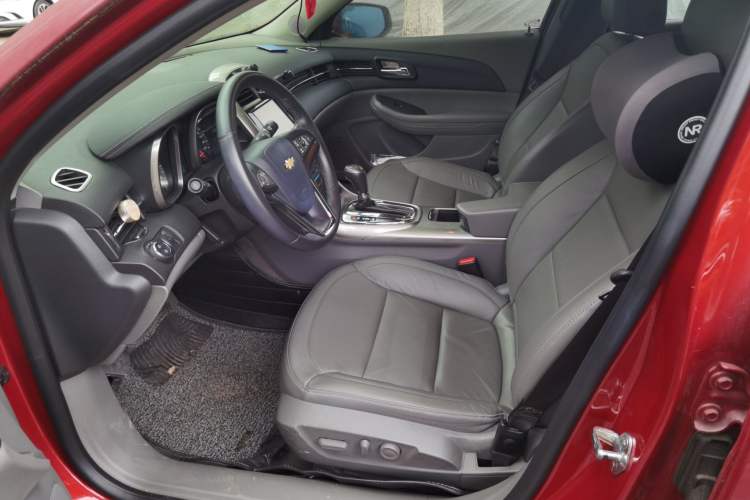 Used Chevrolet Malibu 2014 2.0L Automatic Luxury Edition Left Front Seat