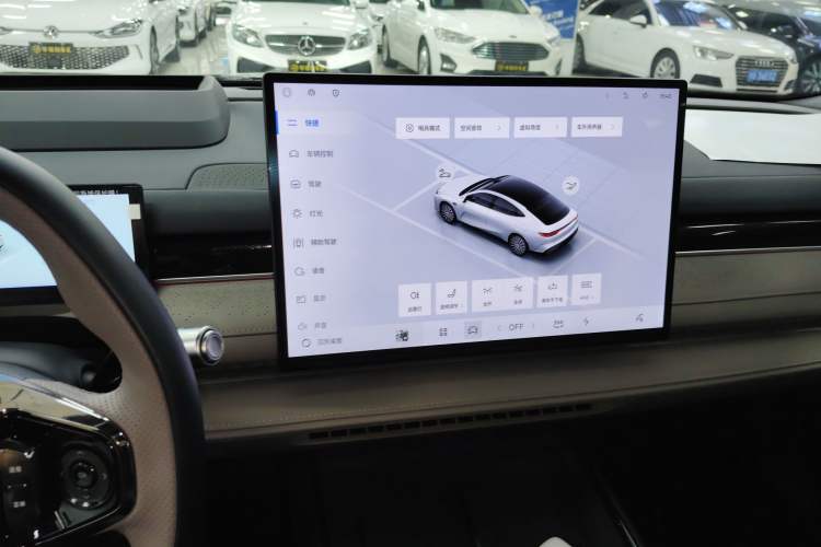 Used Geely Galaxy 8 2025 130km EM-P Starship Edition Audio And AC Panel