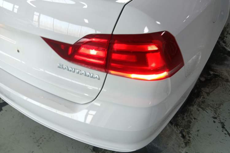 Used Volkswagen Santana 2016 1.4L Manual Fashion Edition