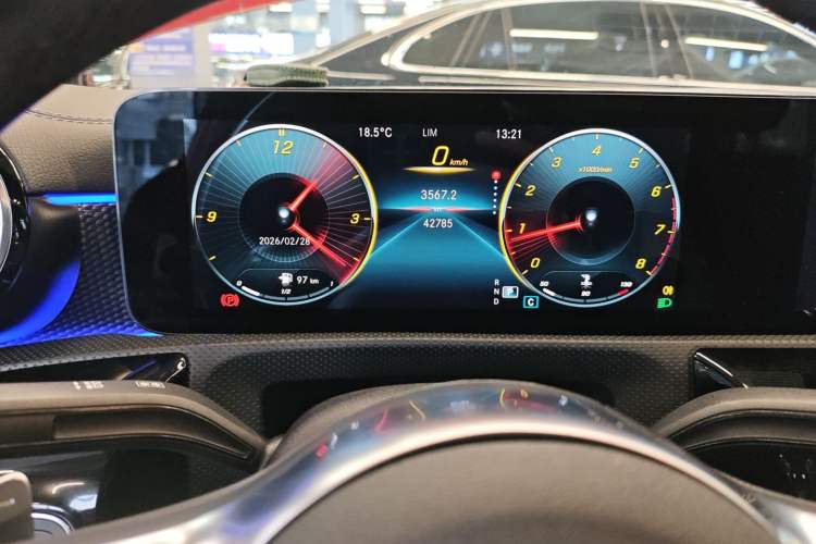 Used Mercedes-Benz A-Class 2021 A 200 L Sport Sedan Fashion Model
