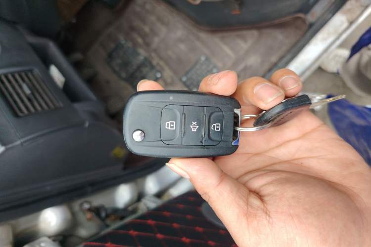 Used Wuling Rongguang 2012 1.5L Extended Basic Version Vehicle Key