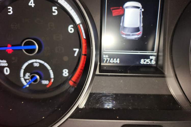 Used Volkswagen Golf 2015 2.0 TSI R
