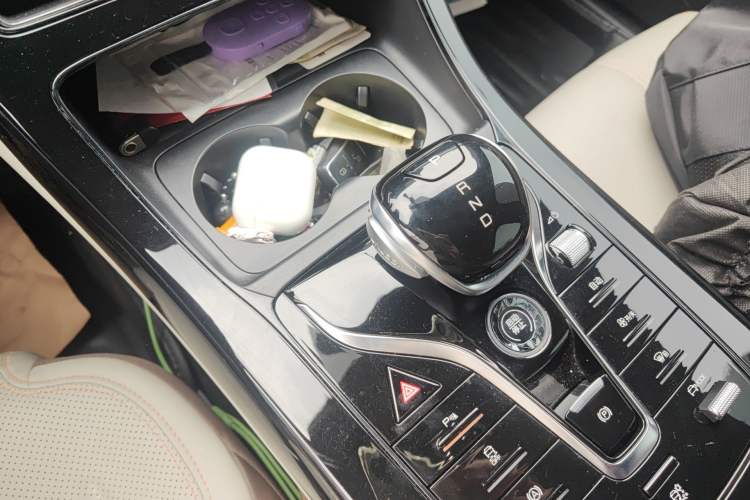 Used BYD Qin PLUS 2023 Champion Edition DM-i 55KM Leading Model Gear Lever