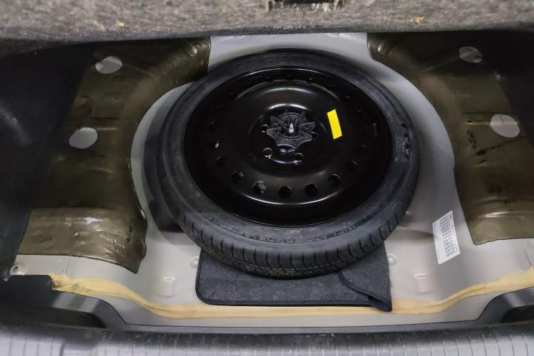 Used Buick LaCrosse 2012 2.4L SIDI Elegant Edition
