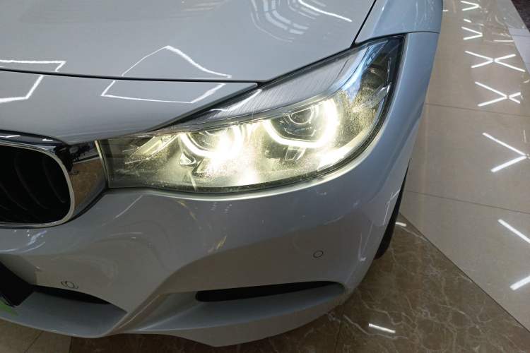 Used BMW 3 Series GT 2019 320i M Sport Package
