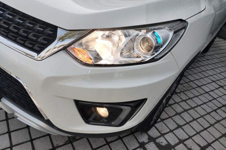 Used BAIC Senova X35 2016 1.5L Automatic Luxury Edition
