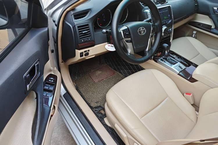 Used Toyota Reiz 2010 2.5S Fengdu Jinghua Edition Driver Seat